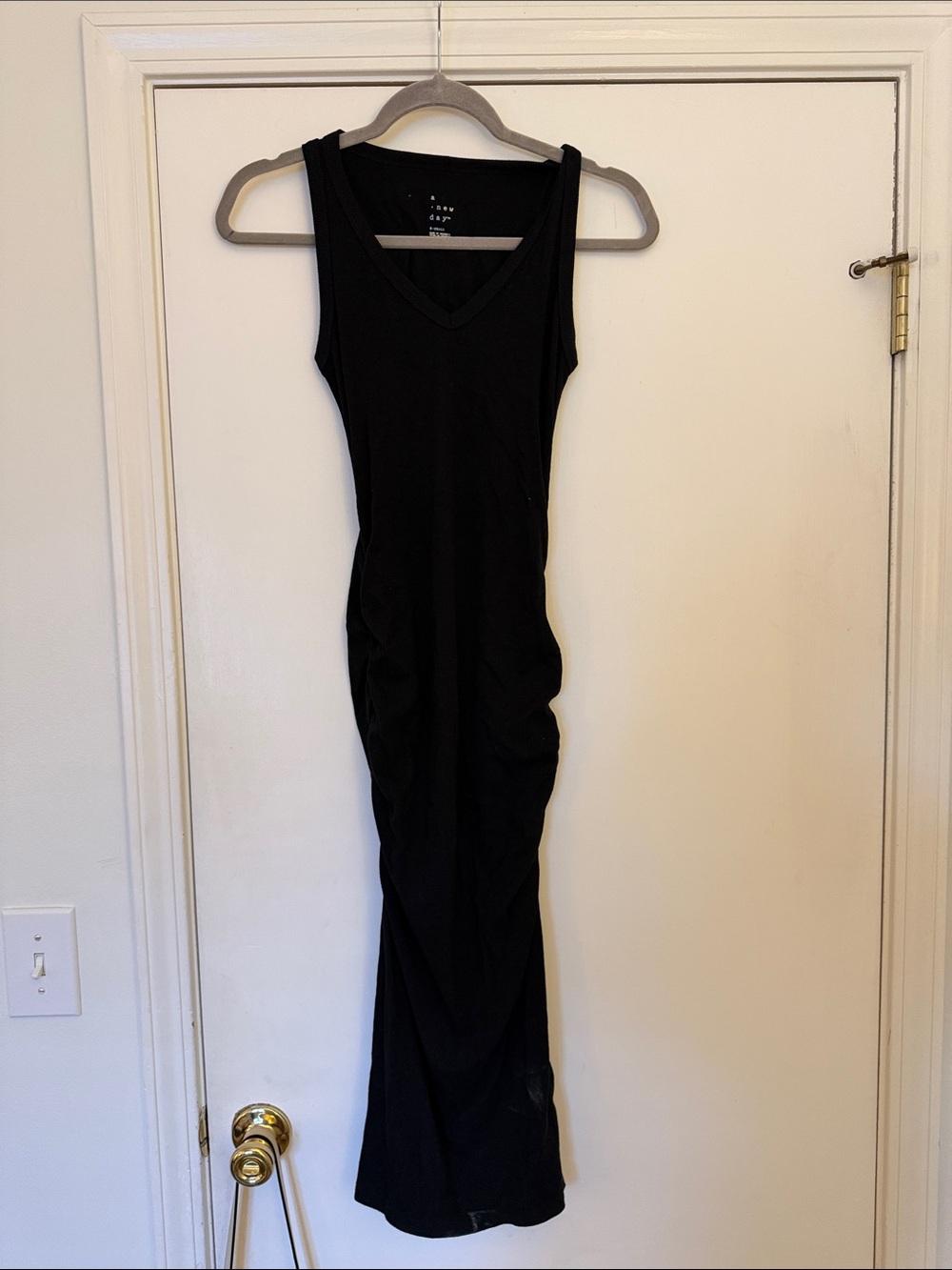 a new day Black V-Neck Sleeveless Midi Dress